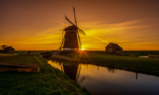 1055069 (a): :2048x1222